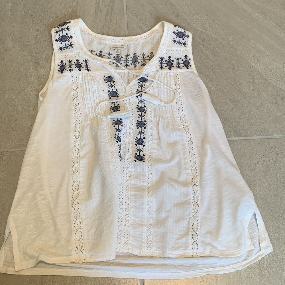 Lucky Brand White Embroidered Blouse Top Size M